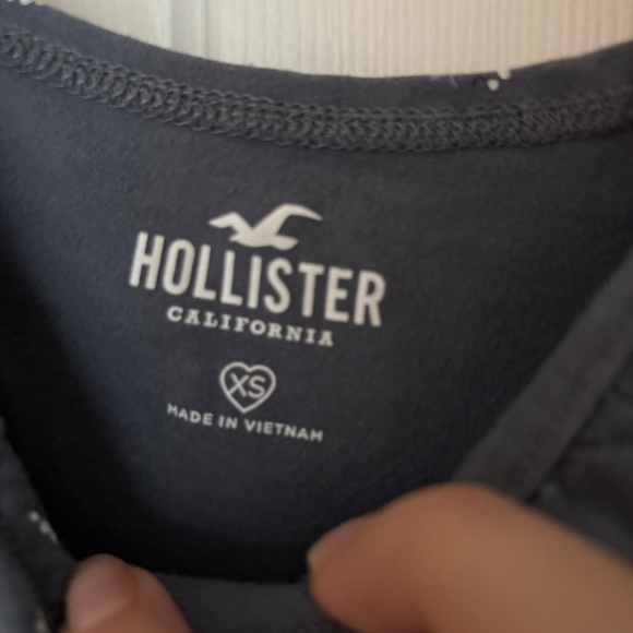 Hollister cropped flower blue top - Picture 2 of 4